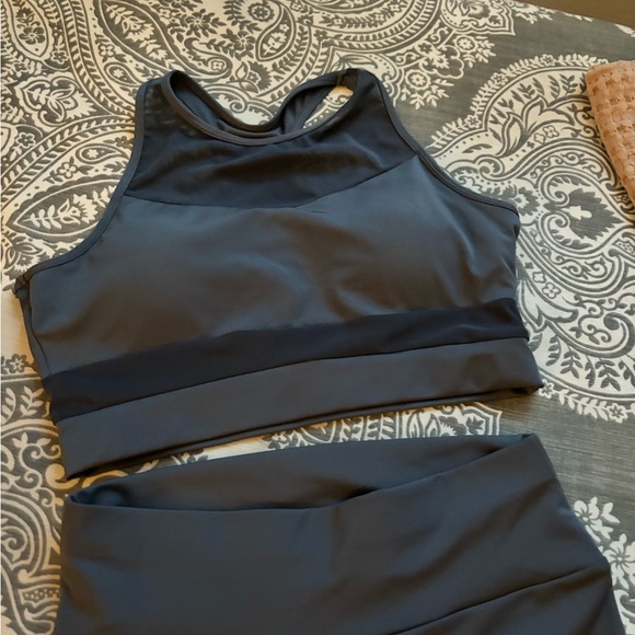 SHEIN Active Wear Set - Size Large Brand New - Picture 5 of 7